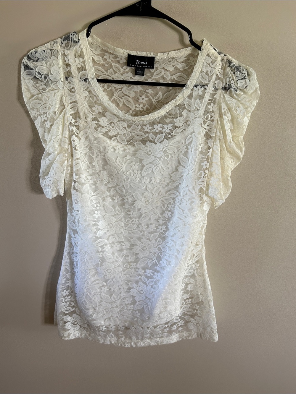 B-Wear Ivory Floral Lace Puff Sleeve Blouse